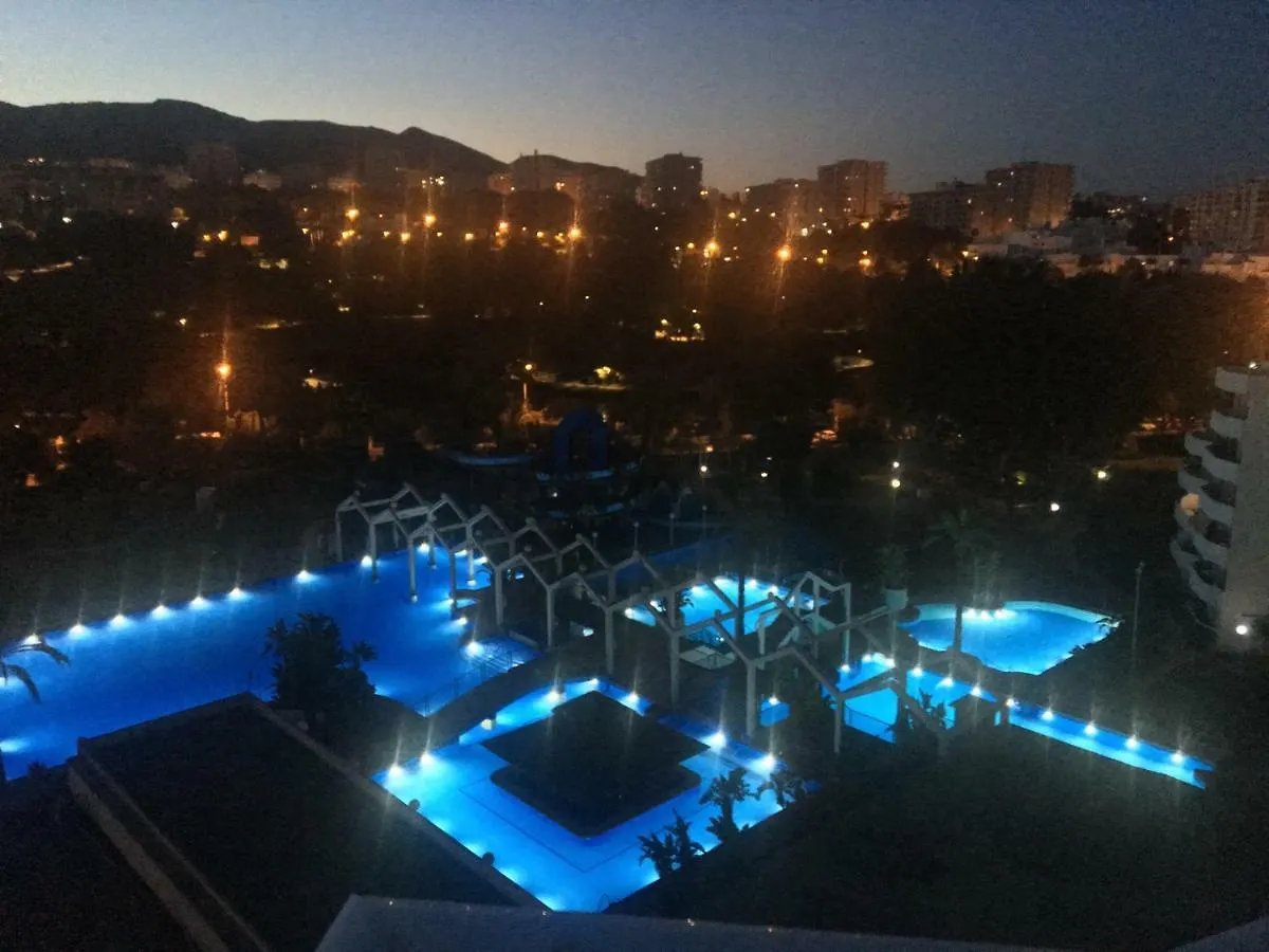 Benalbeach Jr Suite Málaga Apartamento